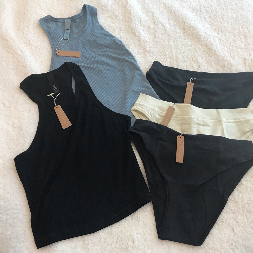 Skims, 5 pieces, 3 undies, 2 tanks, Brand New Tags & bags, Blue/Black/Bone